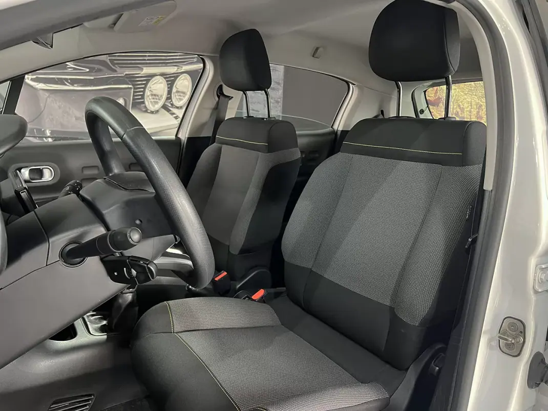 Citroën C3 2019 - 10900 EUR, 106542 km - AUTO.MOTO.pt - 106542km - foto 7 de 21