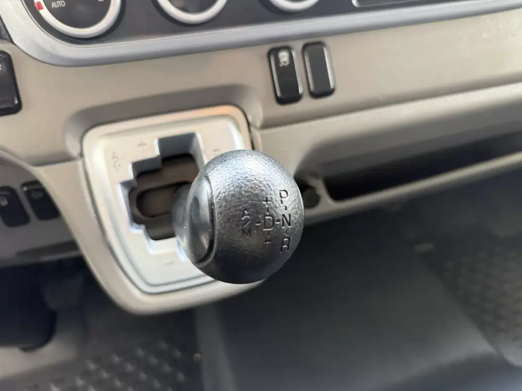 Mitsubishi 2019 - 27600 EUR, 144000 km - AUTO.MOTO.pt - 144000km - foto 16 de 25