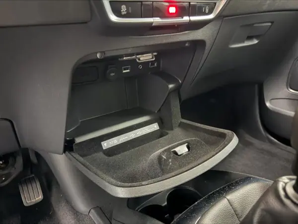 Citroën C4 Grand Picasso 2015 - 12990 EUR, 114000 km - AUTO.MOTO.pt - 114000km - foto 16 de 20