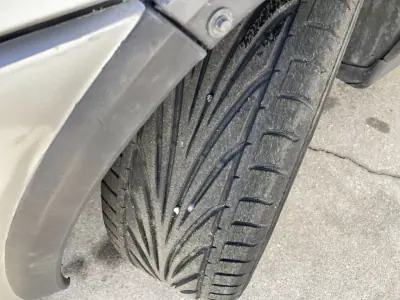 Opel Corsa 2005 - 2750 EUR, 187000 km - AUTO.MOTO.pt - 187000km - foto 10 de 11