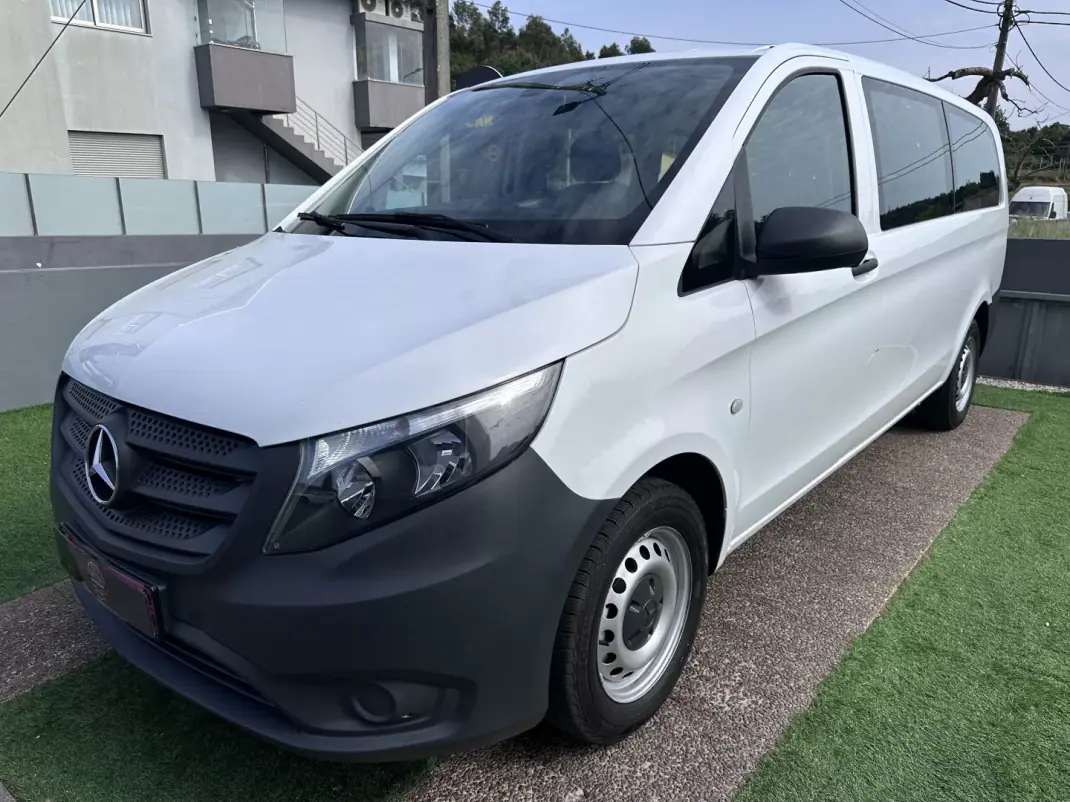 Mercedes-Benz Vito Tourer 2018 - 24900 EUR, 175000 km - AUTO.MOTO.pt - 175000km - foto 3 de 49