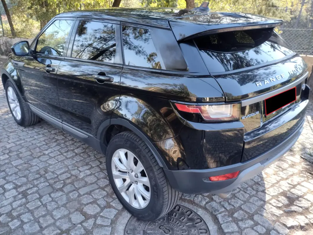 Land Rover Range Rover Evoque 2017 - 19500 EUR, 180000 km - 180000km - foto 5 de 30