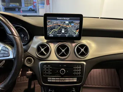 Mercedes-Benz CLA 200 2018 - 20990 EUR, 165000 km - AUTO.MOTO.pt - 165000km - foto 19 de 33