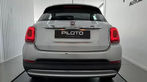 Fiat 500X 2016 - 9990 EUR, 153299 km - AUTO.MOTO.pt - 153299km - foto 7 de 22
