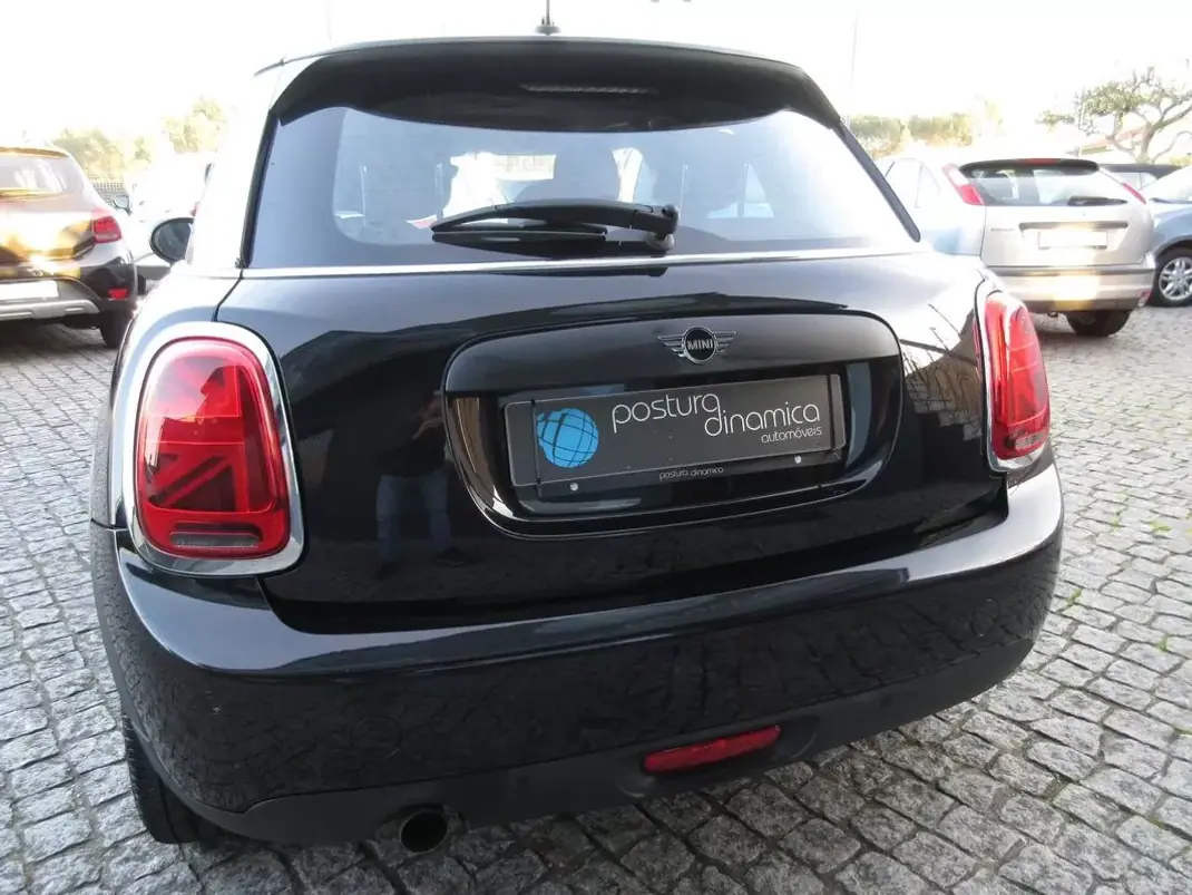 MINI Cooper 2021 - 19990 EUR, 90000 km - AUTO.MOTO.pt - 90000km - foto 13 de 52