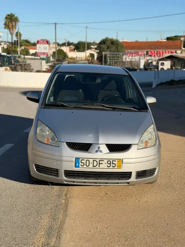 Mitsubishi Colt 2007 - 5900 EUR, 196804 km - AUTO.MOTO.pt - 196804km - foto 2 de 7