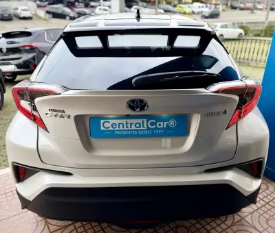 Toyota C-HR 2019 - 23950 EUR, 84000 km - AUTO.MOTO.pt - 84000km - foto 10 de 24