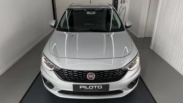 Fiat Tipo Sedan 2016 - 8990 EUR, 194768 km - AUTO.MOTO.pt - 194768km - foto 4 de 25