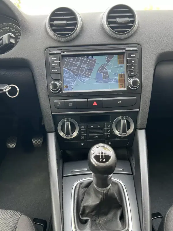 Audi A3 2010 - 10965 EUR, 150000 km - AUTO.MOTO.pt - 150000km - foto 25 de 38