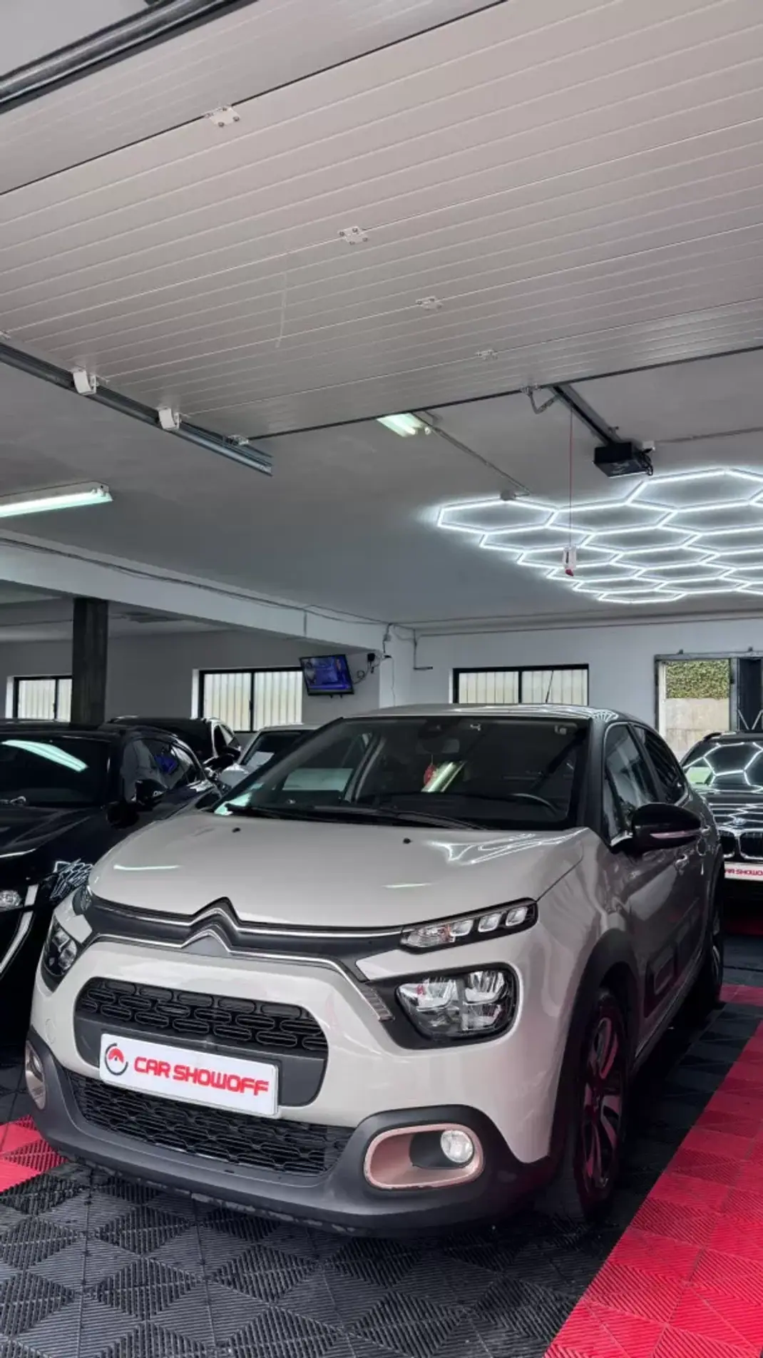 Citroën C3 2022 - 10900 EUR, 69000 km - AUTO.MOTO.pt - 69000km - foto 2 de 11