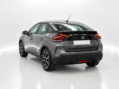 Citroën e-C4 2022 — foto 2 de 8