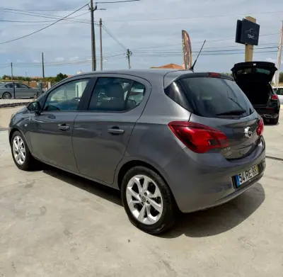 Opel Corsa 2016 - 11990 EUR, 35600 km - AUTO.MOTO.pt - 35600km - foto 17 de 23