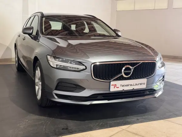 Volvo V90 2017 - 23750 EUR, 133014 km - AUTO.MOTO.pt - 133014km - foto 3 de 25