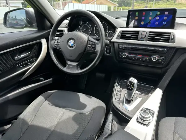 BMW 318 2015 - 13900 EUR, 173000 km - AUTO.MOTO.pt - 173000km - foto 27 de 62
