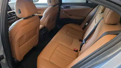 BMW 530 2019 - 19900 EUR, 298200 km - AUTO.MOTO.pt - 298200km - foto 45 de 57