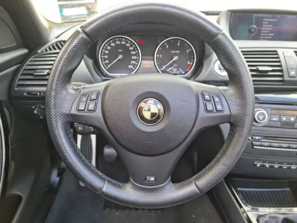 BMW 123 2014 - 14900 EUR, 240000 km - AUTO.MOTO.pt - 240000km - foto 30 de 40