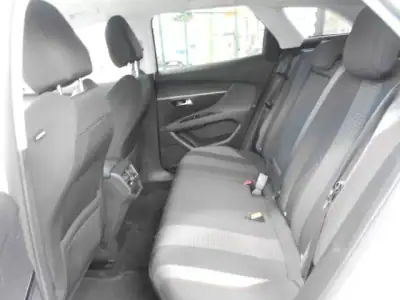 Peugeot 3008 2018 - 19500 EUR, 160386 km - AUTO.MOTO.pt - 160386km - foto 3 de 12