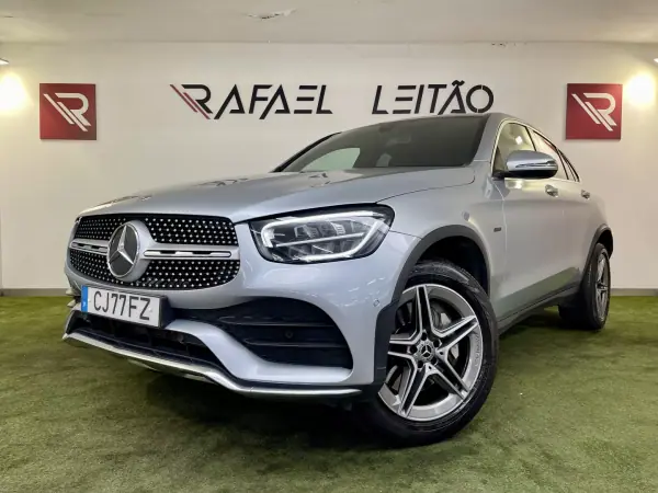 Mercedes-Benz GLC 300 2020 - 43750 EUR, 97000 km - AUTO.MOTO.pt - 97000km - foto 2 de 32
