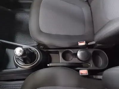 Hyundai i20 2014 - 9890 EUR, 101619 km - AUTO.MOTO.pt - 101619km - foto 22 de 41