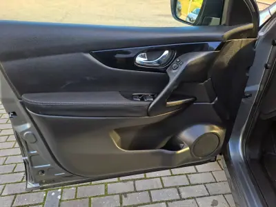 Nissan Qashqai 2014 - 13700 EUR, 150000 km - AUTO.MOTO.pt - 150000km - foto 9 de 25
