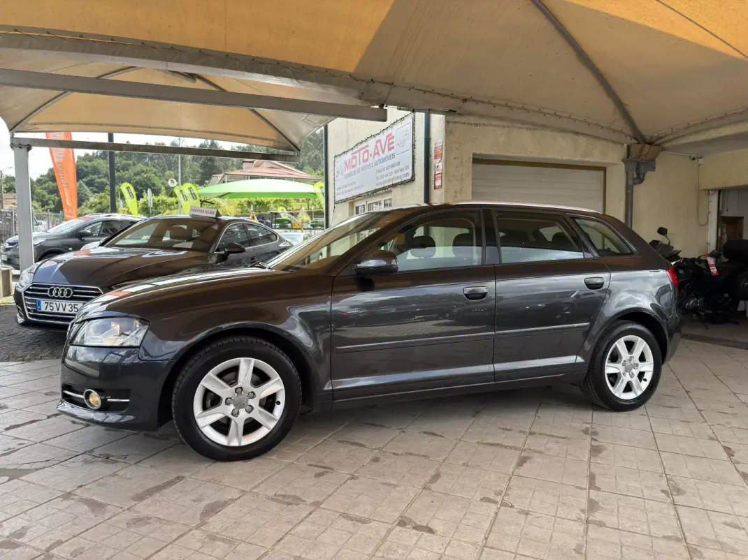 Audi A3 Sportback 2010 - 11500 EUR, 143558 km - 143558km - foto 4 de 29