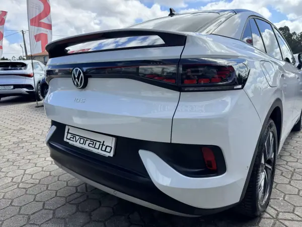 Volkswagen ID.5 2022 - 28750 EUR, 118000 km - AUTO.MOTO.pt - 118000km - foto 30 de 45