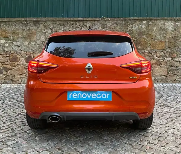 Renault Clio 2022 - 15900 EUR, 75184 km - AUTO.MOTO.pt - 75184km - foto 4 de 18