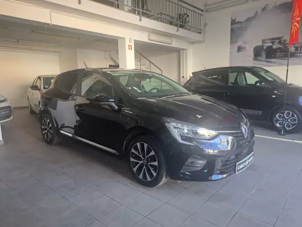 Renault Clio 1.0 TCe Intens 2020 Petrol — 79 050 km Renault Clio 1.0 TCe Intens 2020 Petrol