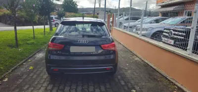 Audi A1 Sportback 2013 - 9850 EUR, 153780 km - 153780km - foto 5 de 11
