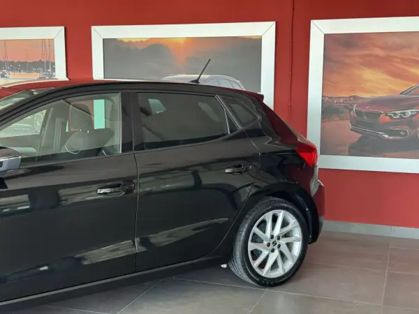 SEAT Ibiza 2022 - 16990 EUR, 50760 km - AUTO.MOTO.pt - 50760km - foto 3 de 20