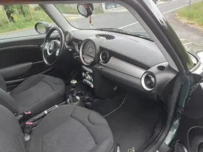 MINI Clubman 2008 - 6000 EUR, 244500 km - AUTO.MOTO.pt - 244500km - foto 6 de 13