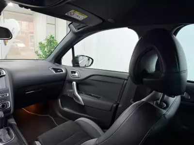 DS DS4 Crossback 2016 - 13990 EUR, 125000 km - AUTO.MOTO.pt - 125000km - foto 13 de 23