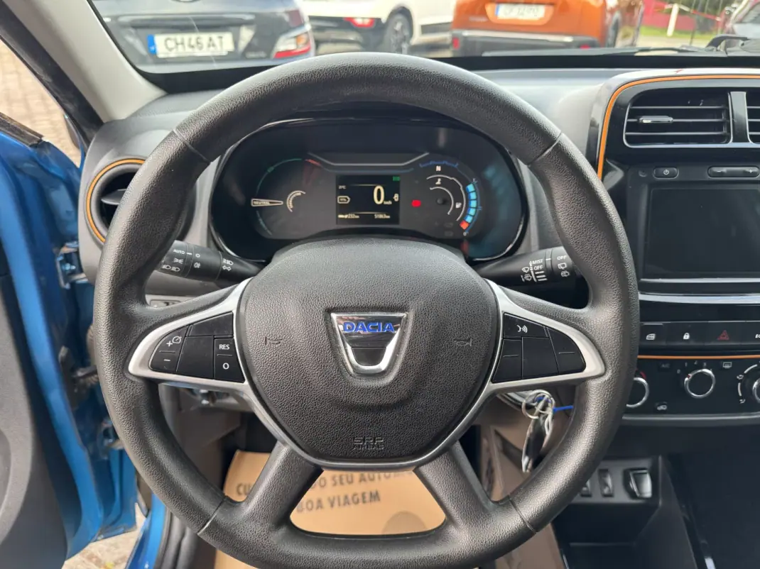 Dacia Spring 2022 - 12500 EUR, 51000 km - AUTO.MOTO.pt - 51000km - foto 26 de 30