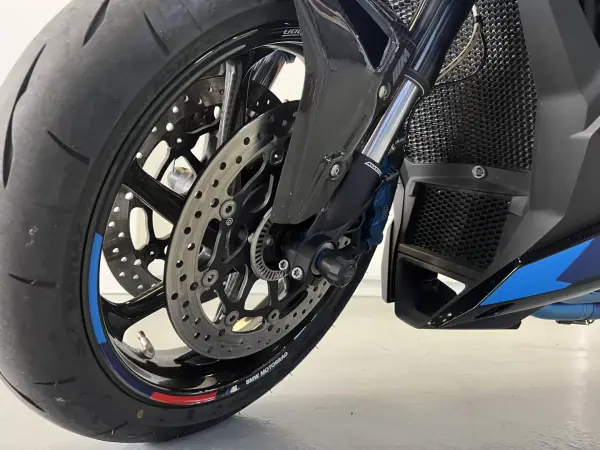 BMW M 1000 R 2023 - 26490 EUR, 10000 km - AUTO.MOTO.pt - 10000km - foto 13 de 60