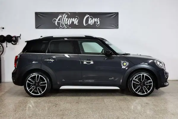 MINI Countryman 2018 - 23500 EUR, 102395 km - AUTO.MOTO.pt - 102395km - foto 25 de 31