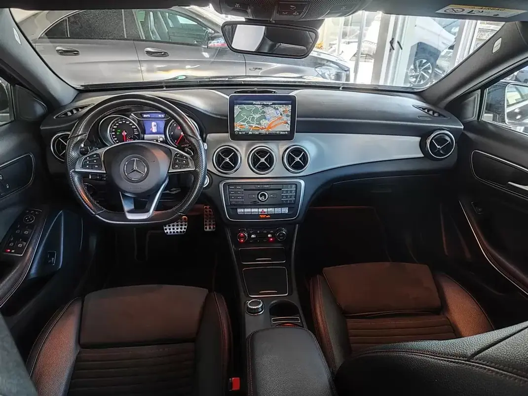 Mercedes-Benz GLA 200 2018 - 22750 EUR, 191200 km - AUTO.MOTO.pt - 191200km - foto 35 de 36