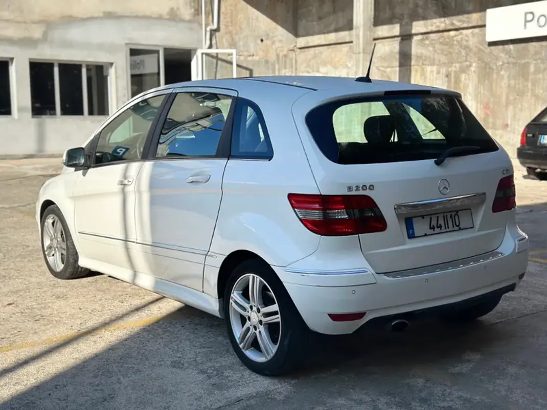 Mercedes-Benz B 200 2009 - 7500 EUR, 281813 km - 281813km - foto 7 de 19