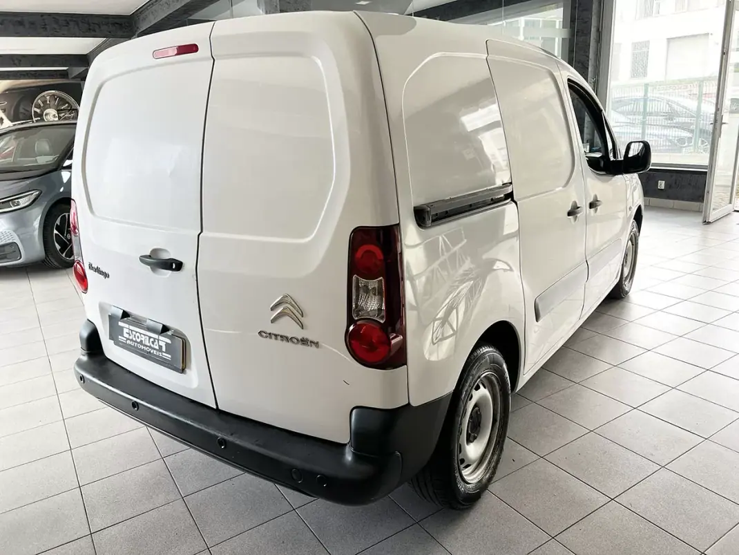 Citroën Berlingo 1.6 BlueHDi L1 Club 3L 2018 - 12600 EUR, 143113 km - AUTO.MOTO.pt - 143113km - foto 3 de 20