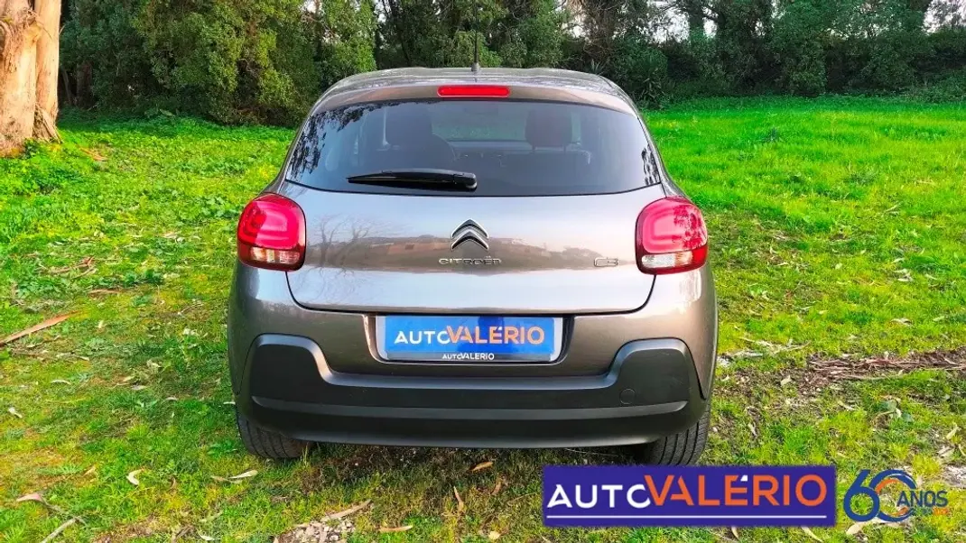 Citroën C3 2022 - 15450 EUR, 69728 km - AUTO.MOTO.pt - 69728km - foto 5 de 33