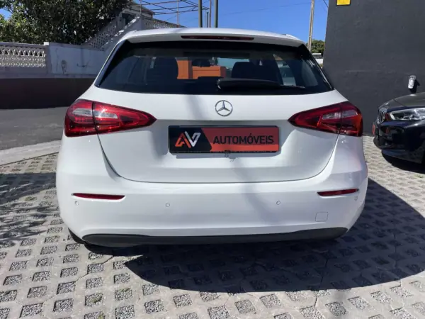 Mercedes-Benz A 180 2018 - 20950 EUR, 168400 km - AUTO.MOTO.pt - 168400km - foto 6 de 12