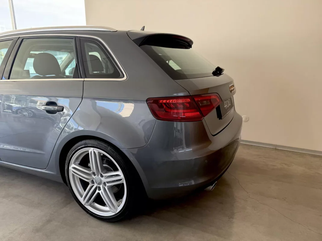 Audi A3 Sportback 2016 - 16000 EUR, 158000 km - AUTO.MOTO.pt - 158000km - foto 20 de 94