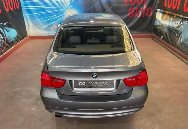 BMW 316 2009 - 9500 EUR, 111000 km - AUTO.MOTO.pt - 111000km - foto 21 de 47