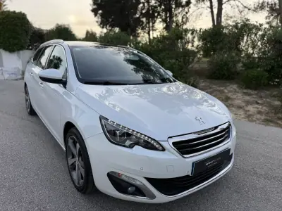 Peugeot 308 SW 2016 - 11699 EUR, 100000 km - AUTO.MOTO.pt - 100000km - foto 7 de 18