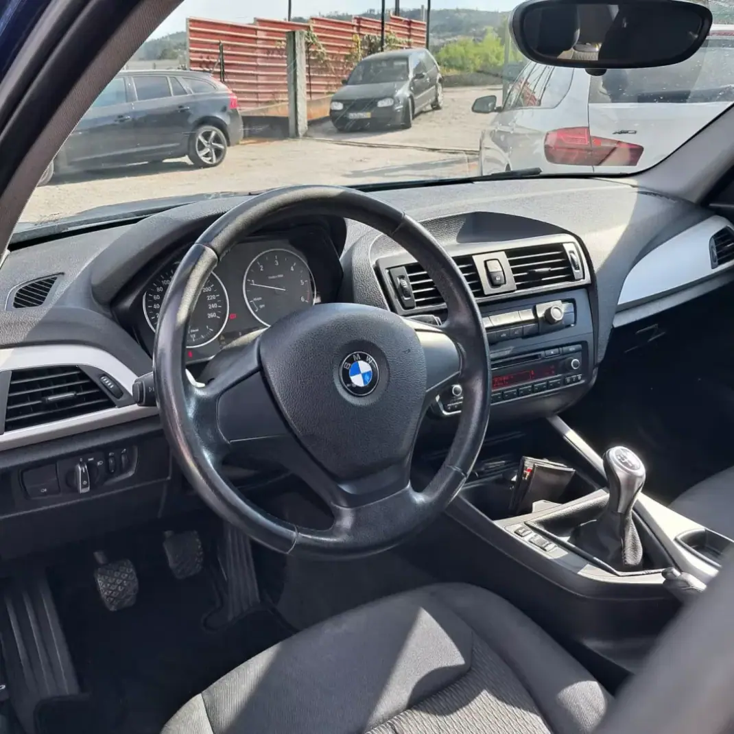 BMW 116 2013 - 9250 EUR, 180000 km - 180000km - foto 7 de 11