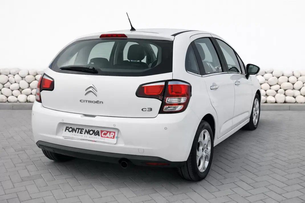 Citroën C3 2015 - 7450 EUR, 133667 km - AUTO.MOTO.pt - 133667km - foto 4 de 13
