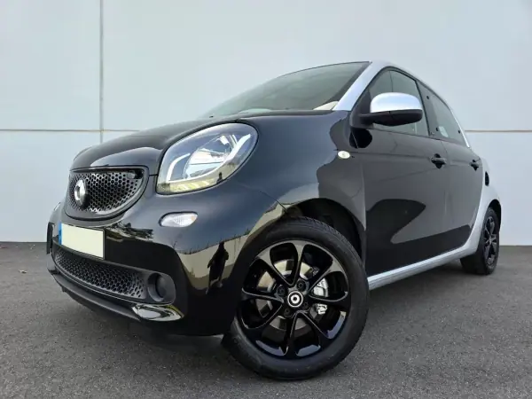 Smart ForFour 2015 - 7750 EUR, 124000 km - AUTO.MOTO.pt - 124000km - foto 2 de 29