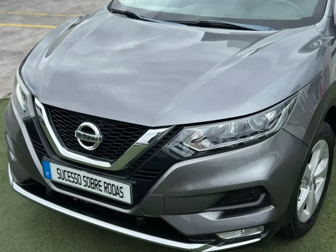 Nissan Qashqai 2018 - 20490 EUR, 79422 km - 79422km - foto 8 de 16