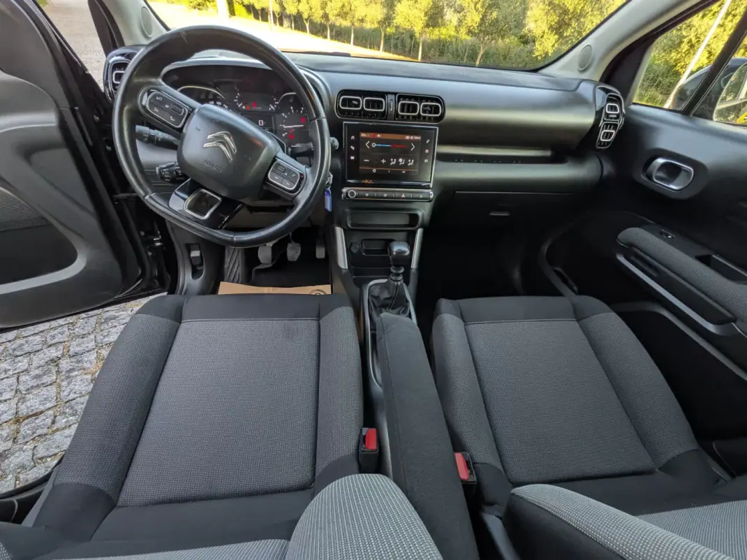 Citroën C3 Aircross 2019 - 11990 EUR, 120000 km - 120000km - foto 6 de 15