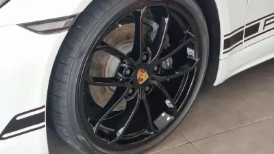 Porsche 718 Boxster 2024 - 89990 EUR, 12821 km - AUTO.MOTO.pt - 12821km - foto 34 de 34