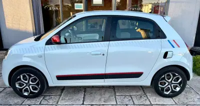 Renault Twingo 2020 - 10990 EUR, 79857 km - AUTO.MOTO.pt - 79857km - foto 12 de 12